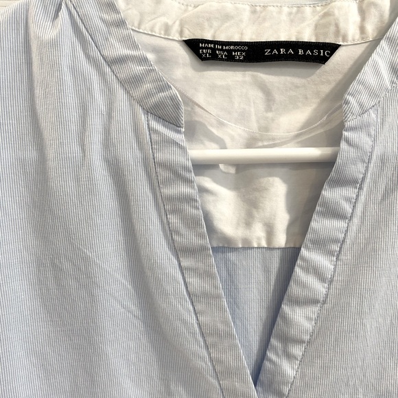 Zara blouse - Picture 2 of 2